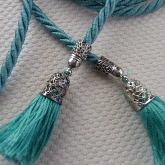 One-of-a-kind cord belt/bracelet/necklace ensemble by booj - Picture 5 of 7